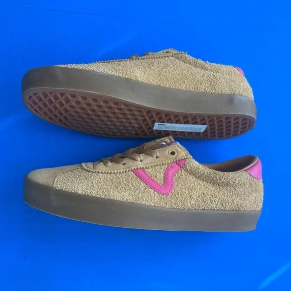 Vans
Sport low
Brand new - Picture 3 of 9
